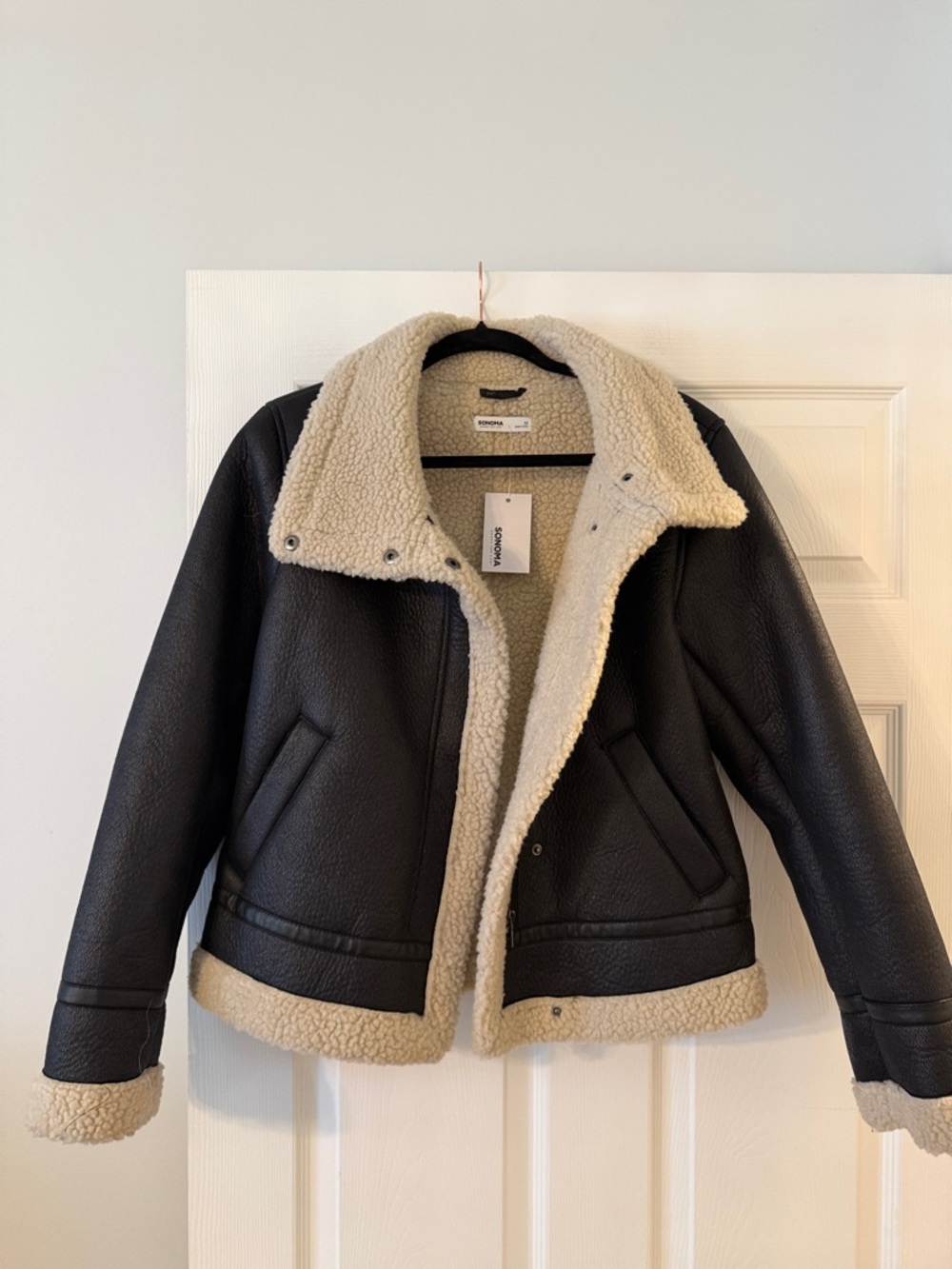 Sonoma Cream Sherpa Faux Shearling Jacket size M brand new length 25/26” bust 40